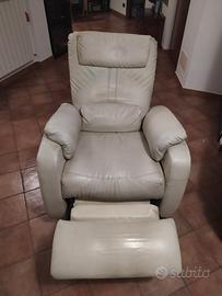 POLTRONA RECLINABILE IN PELLE