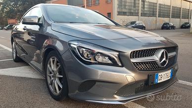 Mercedes-benz CLA 180 Executive FULL OPTIONAL!!!