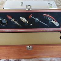 Cassetta Portabottiglia con Accessori