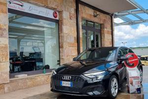 Audi A3 30 TDI S tronic Business
