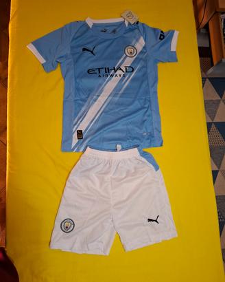 Completino Manchester City -maglietta+pantaloncino