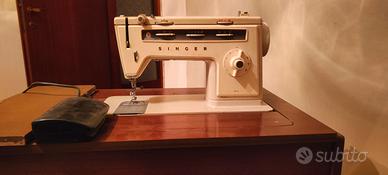 Macchina da cucire Singer 514