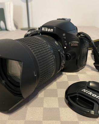 Nikon D5100 + 18-105 VR – Completa di accessori
