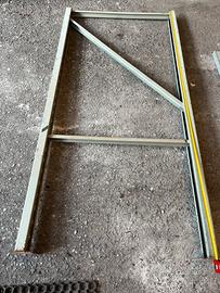 Piantane in ferro x scaffale