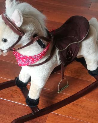 cavallo a dondolo
