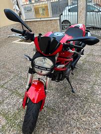 Ducati monster 796