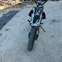 Moto 125 n16