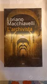 L'archivista di Loriano Macchiavelli