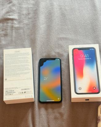 iPhone X 256GB Da riparare o per parti di ricambio