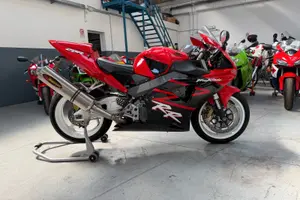 Honda CBR 900 - RR Fireblade 954