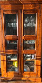 Armadio/Credenza in legno e cristallo