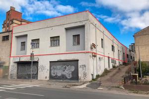 CAGLIARI Ampio locale open space