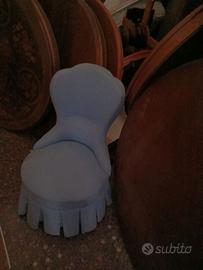 Poltroncina toeletta azzurra