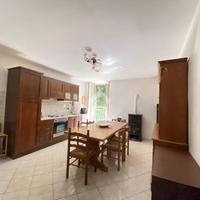 4 LOCALI A VIGNANELLO