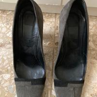 Decollete in pelle scamosciata,tacco 10cm largo