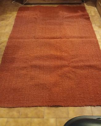 Tappeto rosso in fibra tessuta IKEA – 172x252 cm