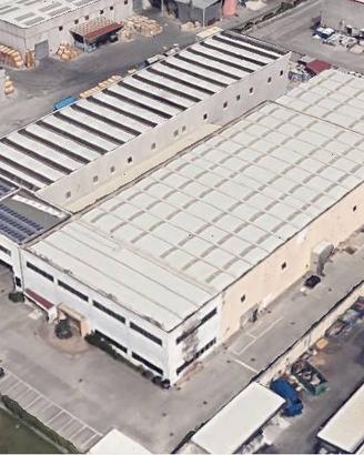 Immobile di 3700 m² con 2 locali a Nola