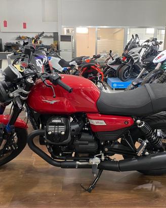 Moto Guzzi V7 Sport