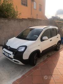 FIAT PANDA 1.0 HYBRID CROSS FULL OPTZIONAL