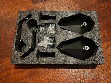 Specchietti universali per moto