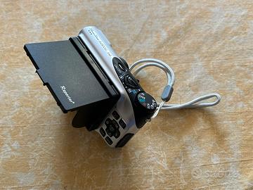 Canon PowerShot A2200 HD con paraluce