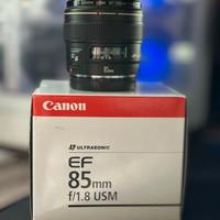 Canon EF 85mm f/1.8 USM