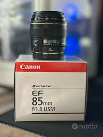 Canon EF 85mm f/1.8 USM