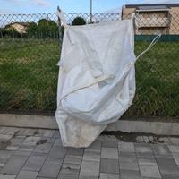 sacco grande big bag cantiere
