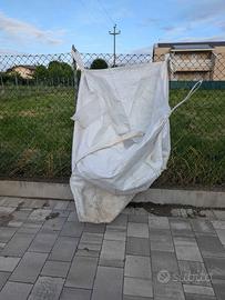 sacco grande big bag cantiere