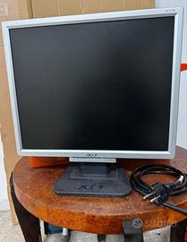 Monitor Acer + Tastiera & Mouse Logitech