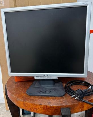 Monitor Acer + Tastiera & Mouse Logitech