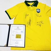 Maglia Brasile autografata Pelè Maradona Messi Cr7