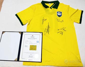 Maglia Brasile autografata Pelè Maradona Messi Cr7