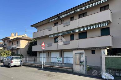 3 LOCALI A CRESPIATICA