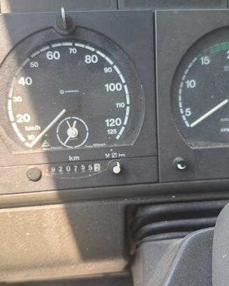 Autocarro 75