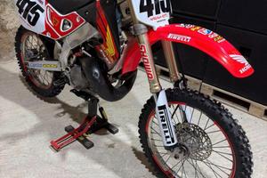 Honda cr 250 1998 rivista in tutto con 2 ore