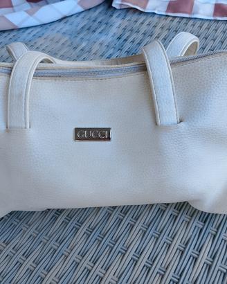 borsa anni 80 Gucci a spalla 