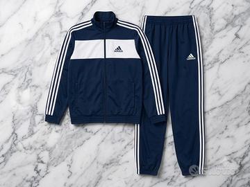Tuta sportiva Adidas 