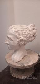 Mezzobusto casa-ufficio