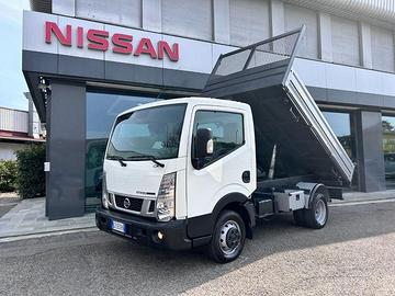 Nissan Cabstar NT 400 RIBALTABILE TRILATERALE...