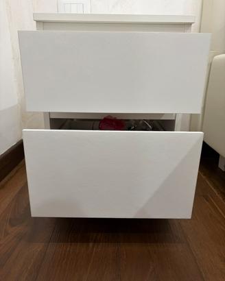 comodino bianco Ikea