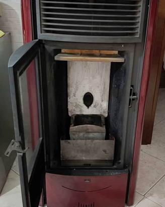 Stufa a pellet superior Sabrina Thermo bordeaux