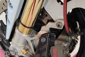 YAMAHA R1 BIG BANG 