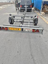 Boston whaler con carrello