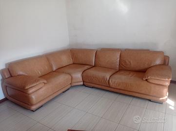 Divano ad angolo in pelle Chateau D' Ax