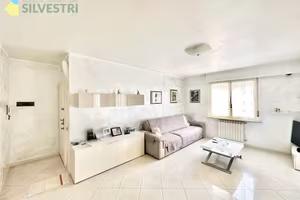 Appartamento di 105 m² con 3 locali e box auto a G