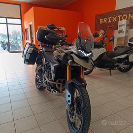 Triumph Tiger 900 RALLY PRO con TRIS di valige