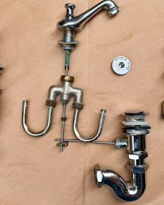 Devon&Devon: rubinetteria per bidet/lavandino