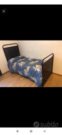 Letto singolo antico