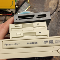 Drive floppy disk e lettore CD/DVD ide
